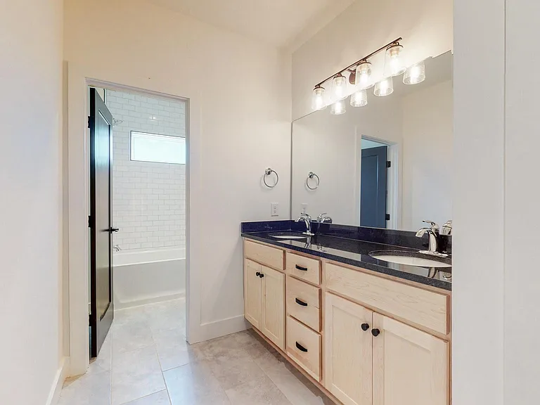 408 Farris Ave — Photo 7