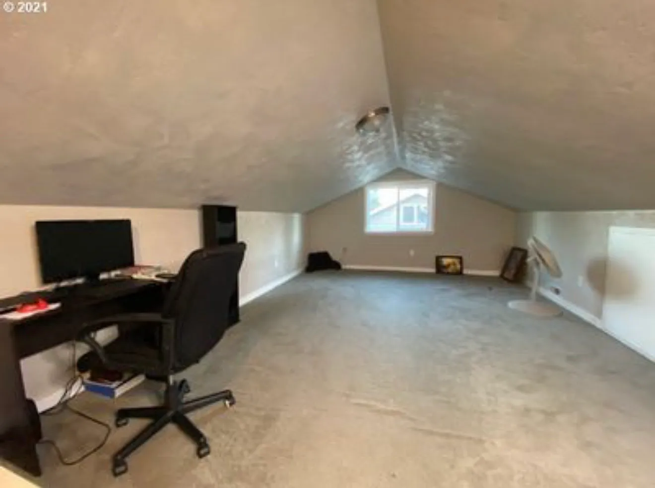 3 bed, 1.5 bath, 1565 sqft, $2,550 — Photo 4