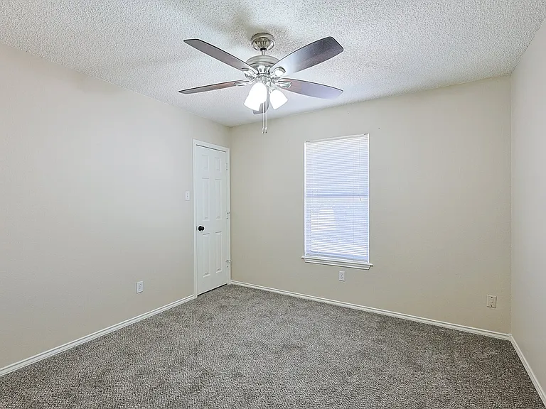 9708 Aberdeen Ave — Photo 46