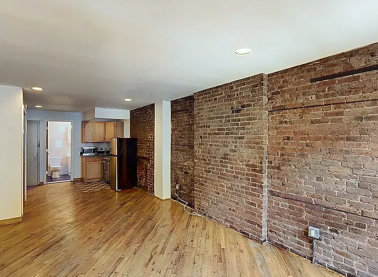 120 Orchard St #3A — Photo 6