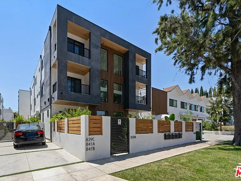 839 N McCadden Pl #B — Photo 38