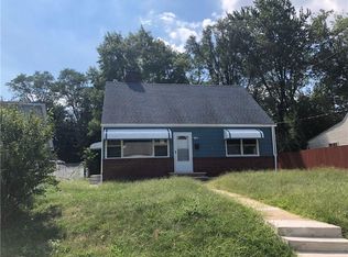 551 S Park Dr, Perth Amboy, NJ 08861