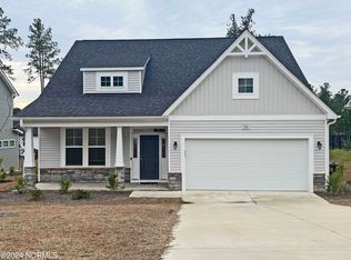 316 Kensington Dr, Spring Lake, NC 28390