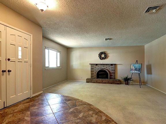 4th image of 3681 Susana St