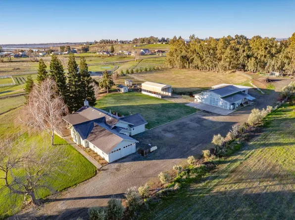 9798 Miller Ln, Loma Rica, CA 95901