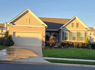 79 Tornworth Dr, Charles Town, WV 25414