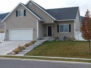 3991 S Sunrise Dr, Saratoga Springs, UT 84045