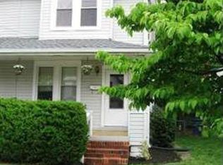 527 Bridgeboro St, Riverside, NJ 08075