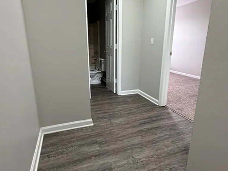 211 Aqueduct Dr — Photo 6