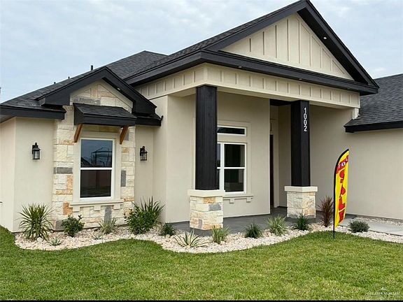 2nd image of 1002 Pinon Ln