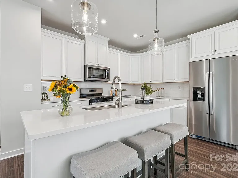 3126 Finchborough Ct — Photo 6