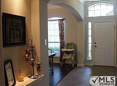 4th image of 1502 Weeping Willow Ln