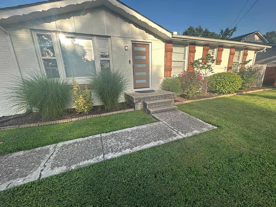 1st image of 3188 Robwood Dr