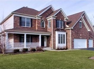 342 Lake Run Ln, North Aurora, IL 60542