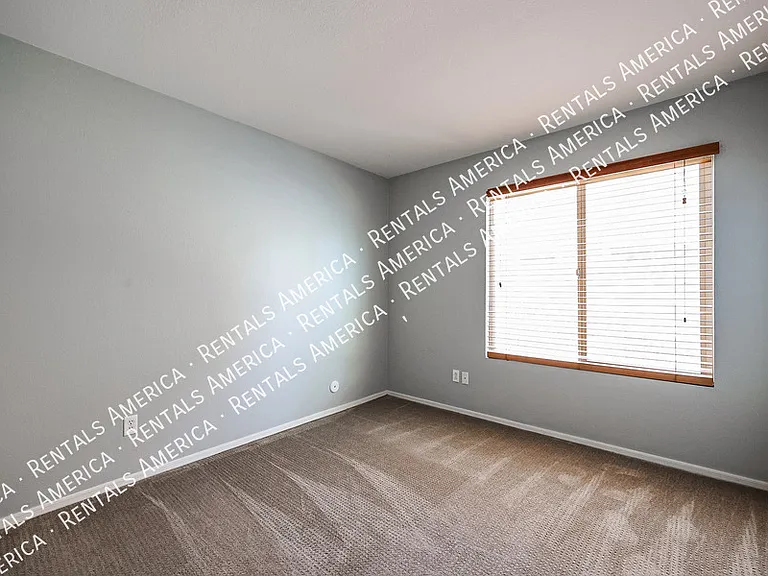 7471 W Lone Cactus Dr — Photo 15