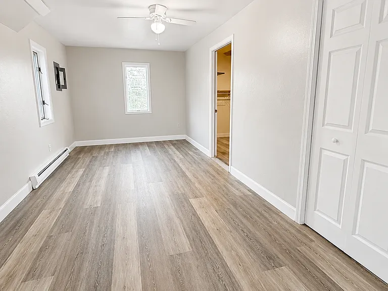 21 Creston St #A — Photo 9