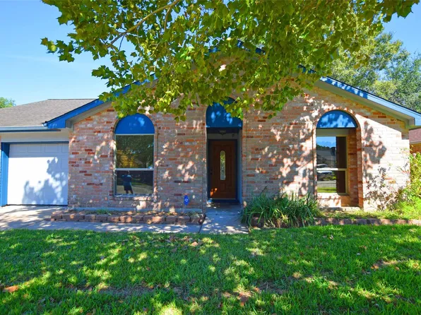 15815 Bougainvilla Ln, Friendswood, TX 77546