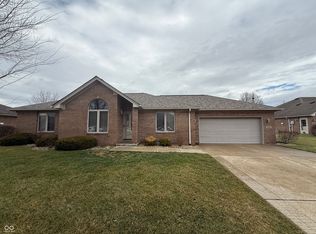 5202 E Harvard Ct, Columbus, IN 47203
