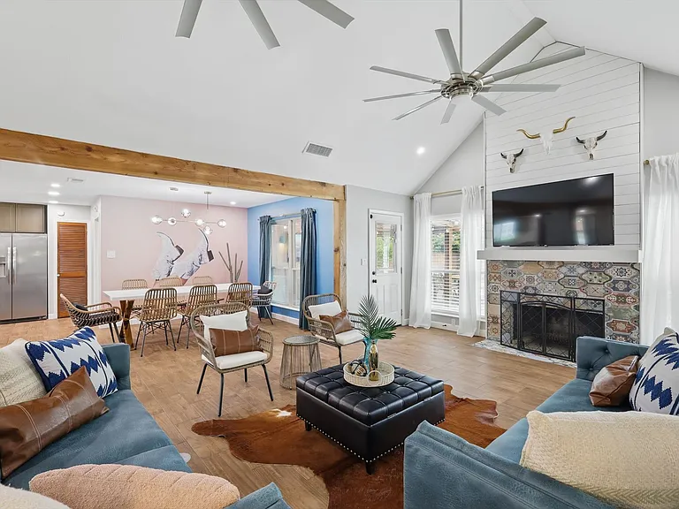 6333 Tosca Dr — Photo 9