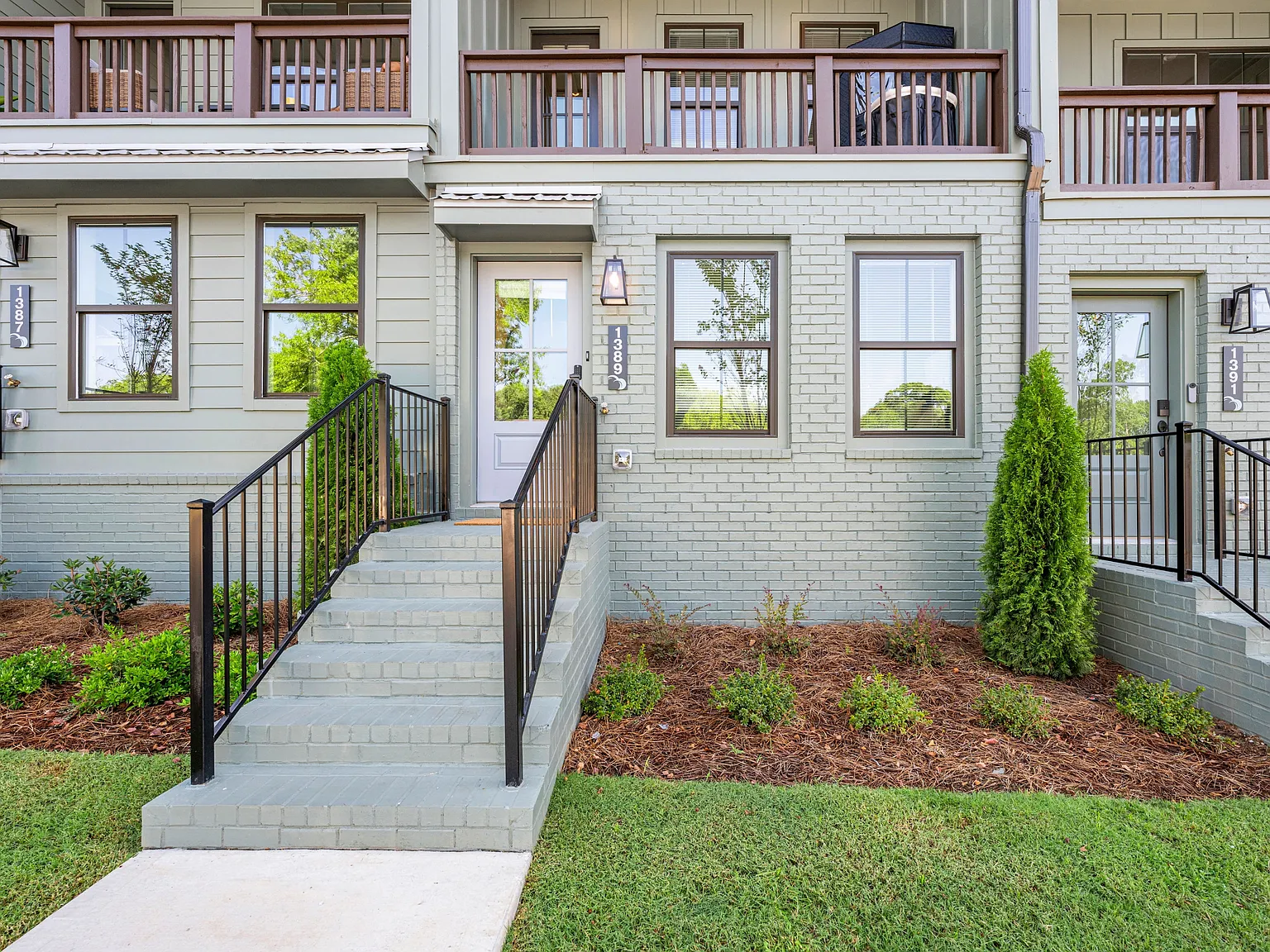 3 bed, 3.0 bath, $3,250 — Photo 1