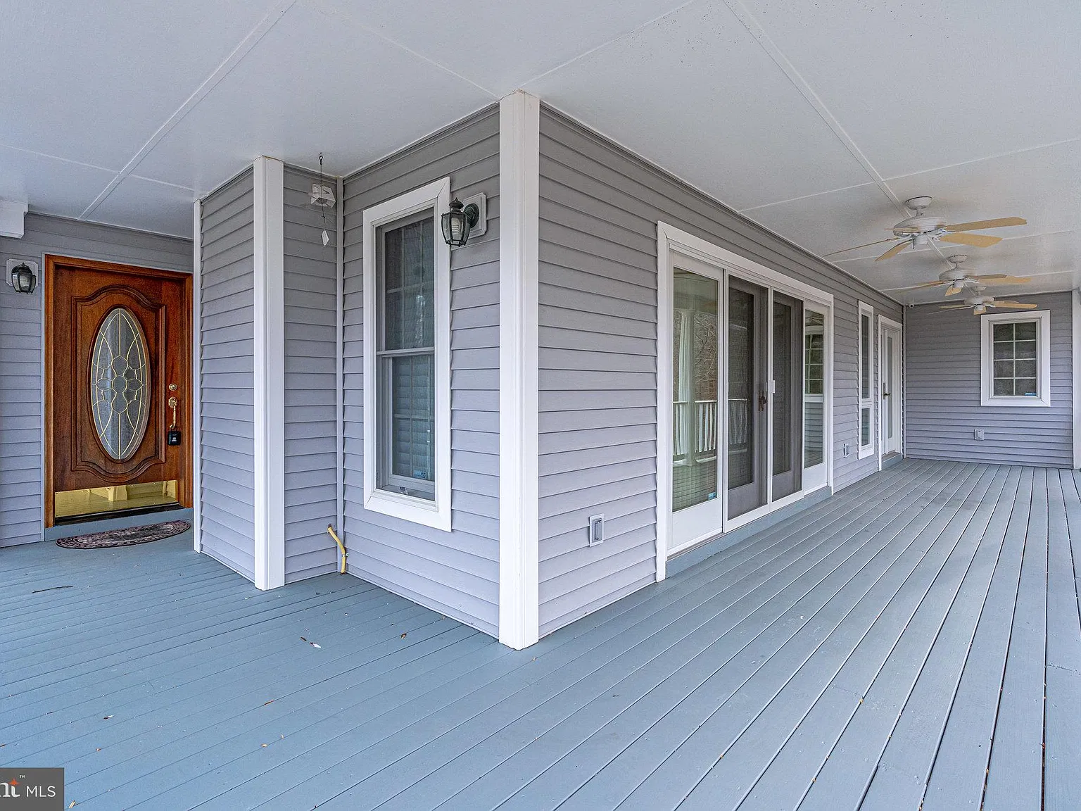 4 bed, 3.0 bath, 2250 sqft, $3,495 — Photo 3