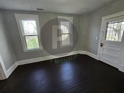 8023 Kosciuszko Ave #4 — Photo 10