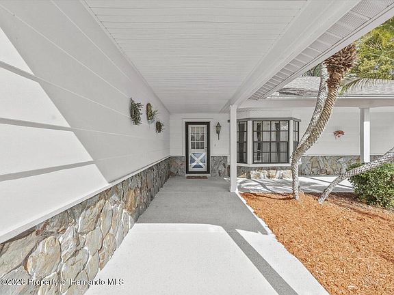 5th image of 2351 Palm Springs Ct