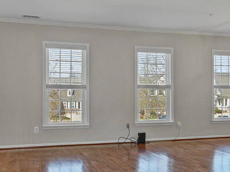 4619 Hummingbird Ln — Photo 9