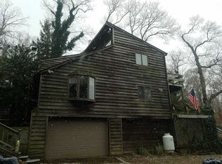 90 Landing Rd, Miller Place, NY 11764