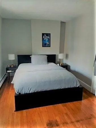 23 Dartmouth Pl #4R — Photo 7