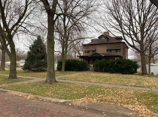 1405 9th St, Aurora, NE 68818