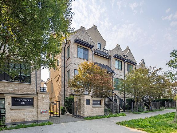 2nd image of 352 W 62nd Ave