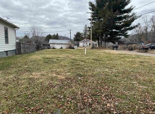 709 Etna St, Ironton, OH 45638