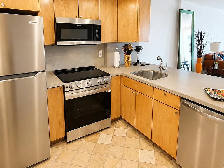 1777 SE 15th St #419 — Photo 5
