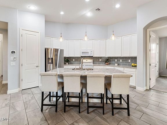 5th image of 10209 E TAMERY Avenue