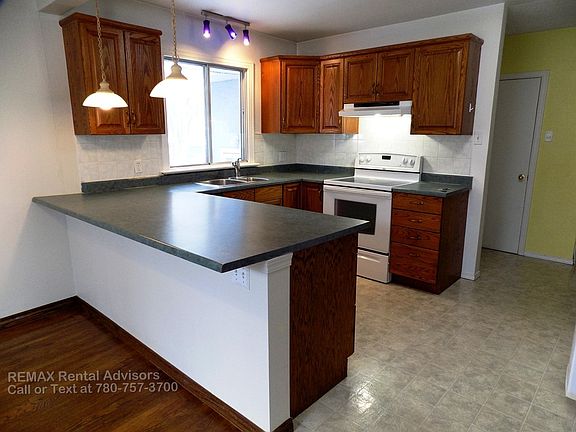 4th image of 9308 67th Ave NW