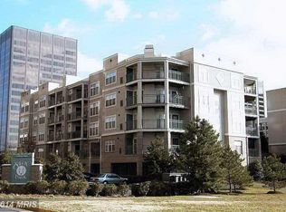 5565 Seminary Rd APT 104, Falls Church, VA 22041