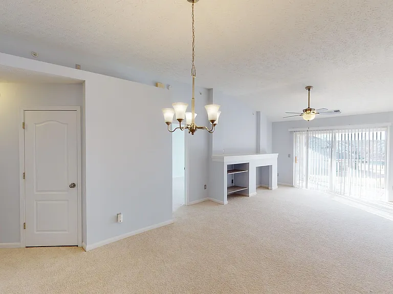 6727 Cloudscape Way — Photo 28