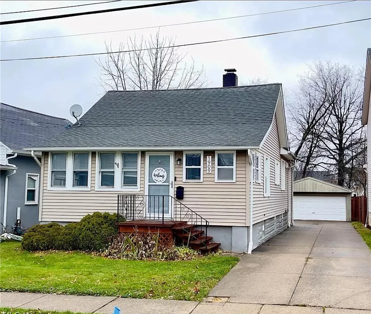 3 bed, 1595 sqft, $1,695 — Photo 2