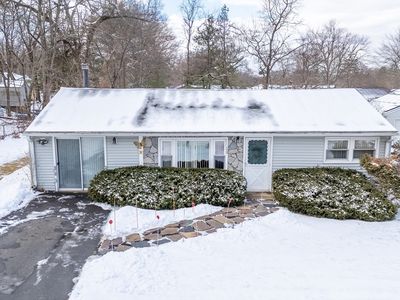 172 Sunridge Dr, Springfield, MA, 01118