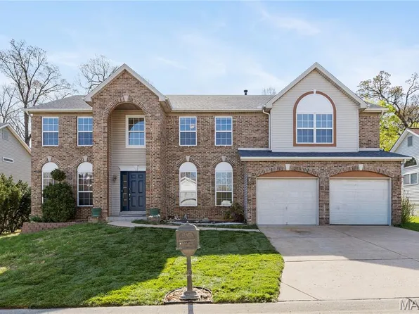 5148 Romaine Spring Dr, Fenton, MO 63026