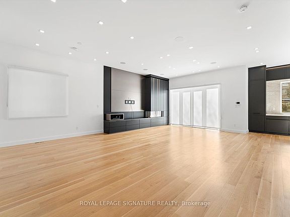 5th image of 89 Stuart Ave