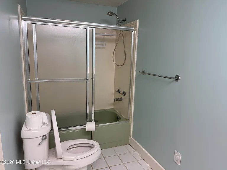 1710 N State St #1 — Photo 16