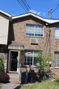 659 Tompkins Ave, Staten Island, NY, 10305