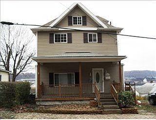2nd image of 952 6th Ave