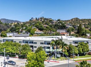 1595 E Chevy Chase Dr, Glendale, CA 91206