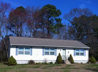 2 Circle Dr E, Milton, DE 19968