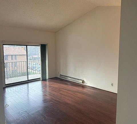 4th image of 15211 Elkridge Way #94-3C