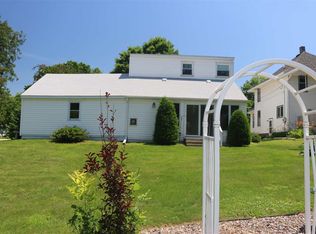 812 N Elm St, Cresco, IA 52136