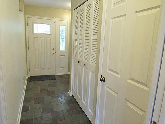 Foyer view 2